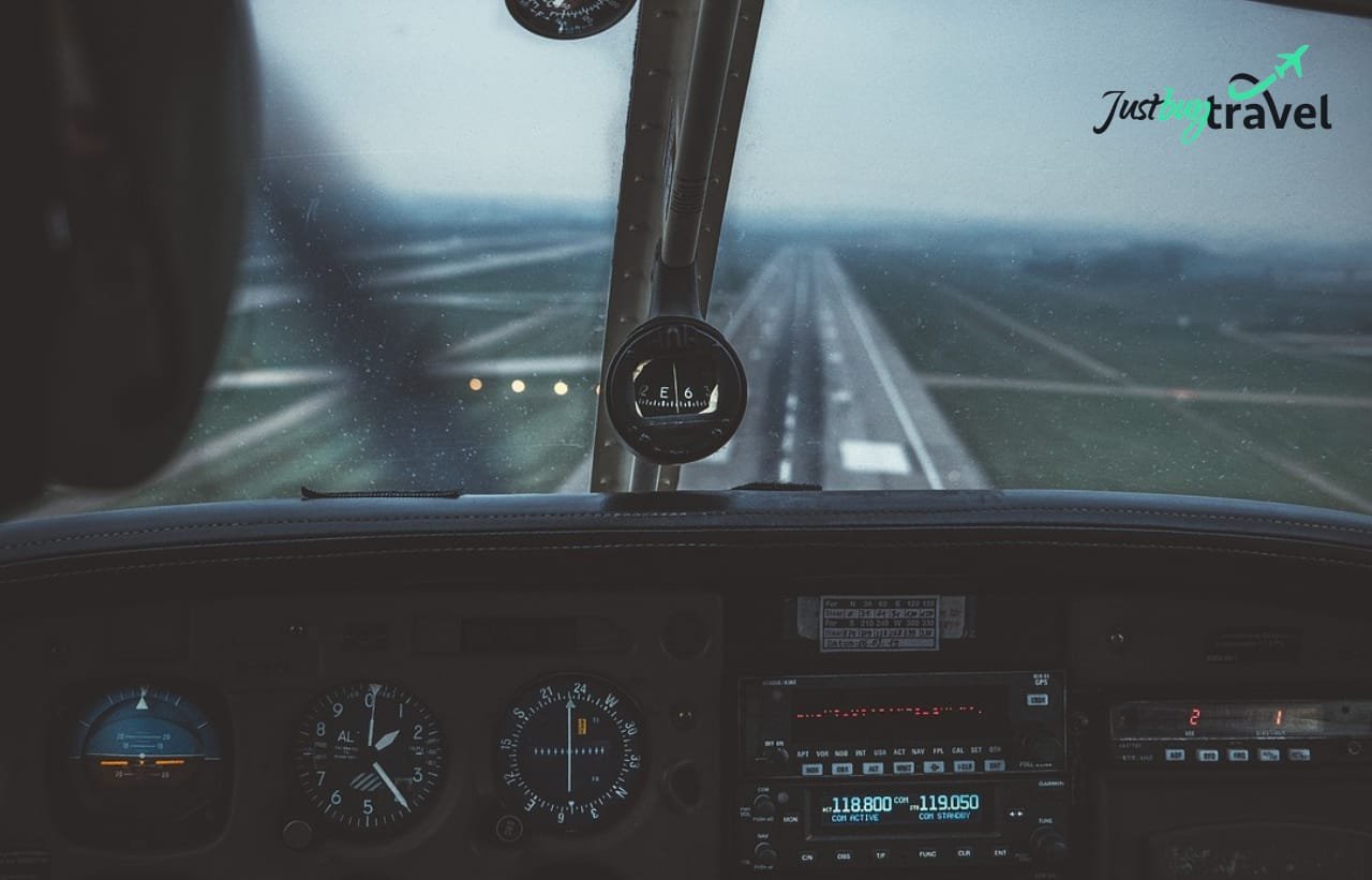 Justbuytravel | Everything You Need to Know About Booking Flights to London in 2025