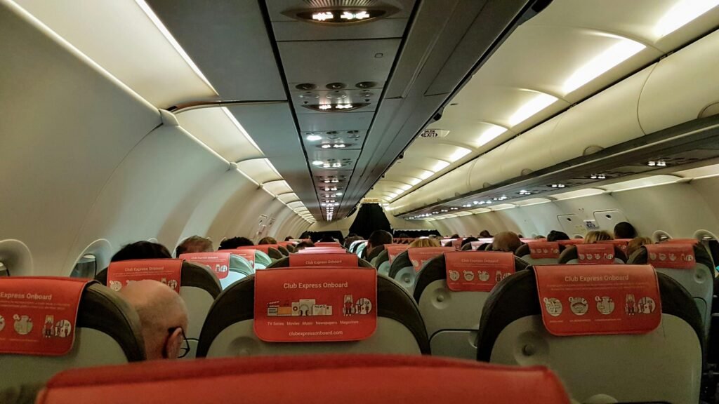 Justbuytravel | Your Guide to Buying Super Affordable Plane Tickets to New York