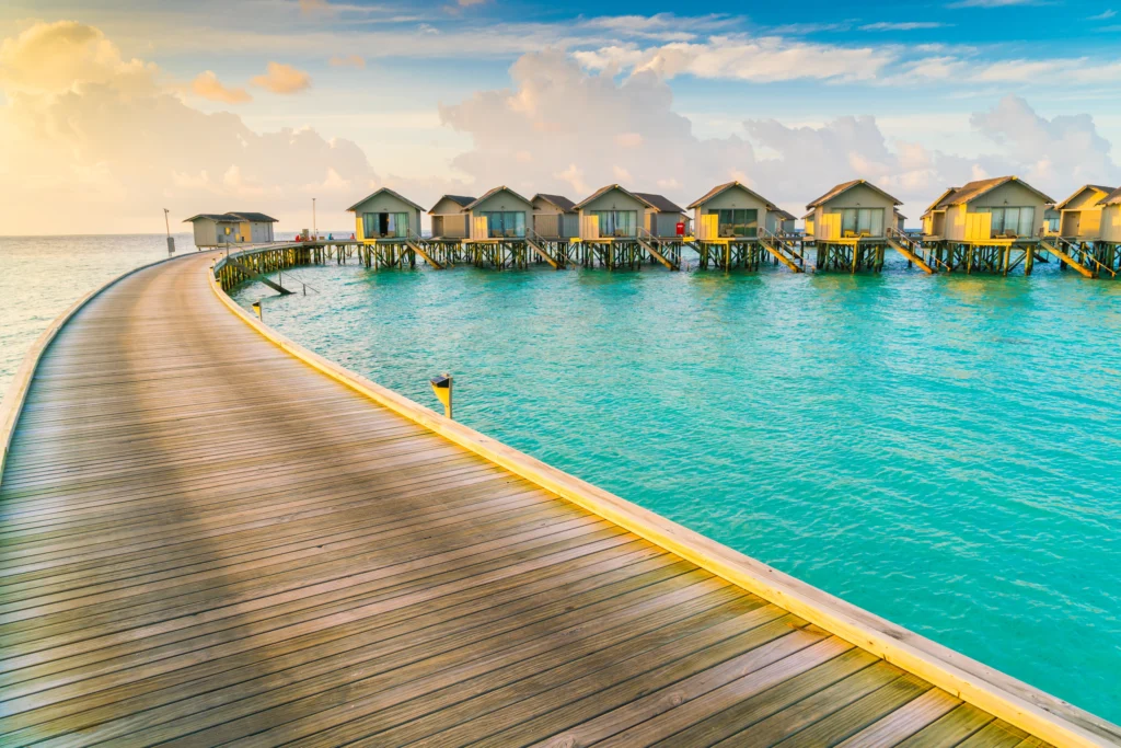 book hotel Maldives