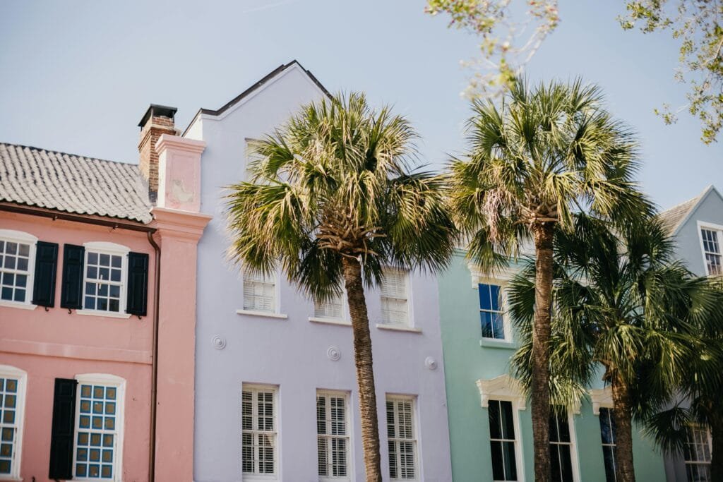 Colorful historic houses in Charleston’s French Quarter, a charming place to visit on the East Coast.