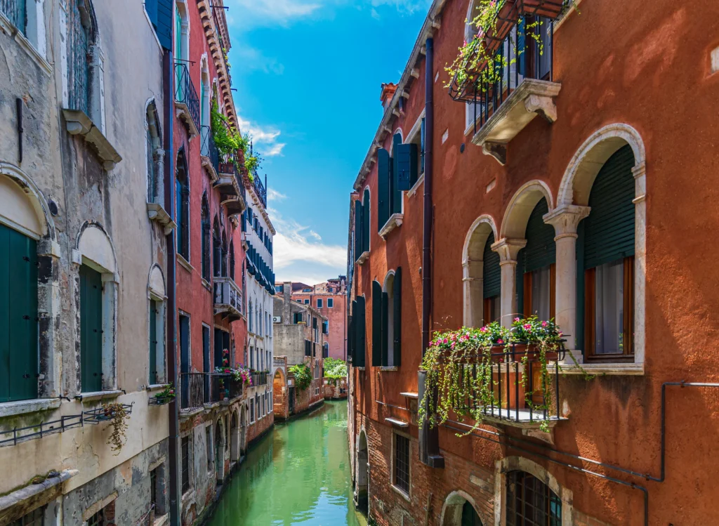 travel to Italy